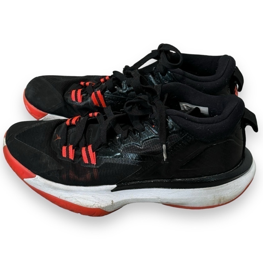 Nike Air Jordan Zion 1 Bloodline Men's Size 9 Black Bright Crimson DA3130-006